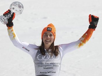 Alpské lyžovanie žien - Obrovský slalom v Söldene aj s našou Petrou Vlhovou