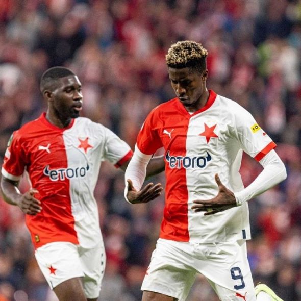 Fortuna liga CZ - prvá Slavia Praha vs druhá Viktoria Plzeň