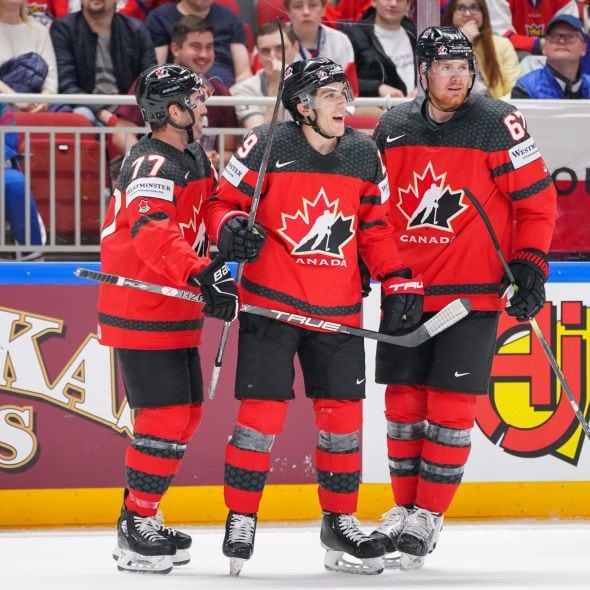 Kanada dominuje vo vzájomných zápasoch