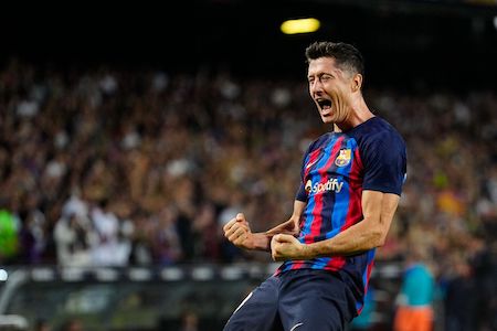La Liga - Valencia vs Barcelona