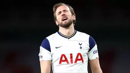 Tottenham je prvý v tabuľke